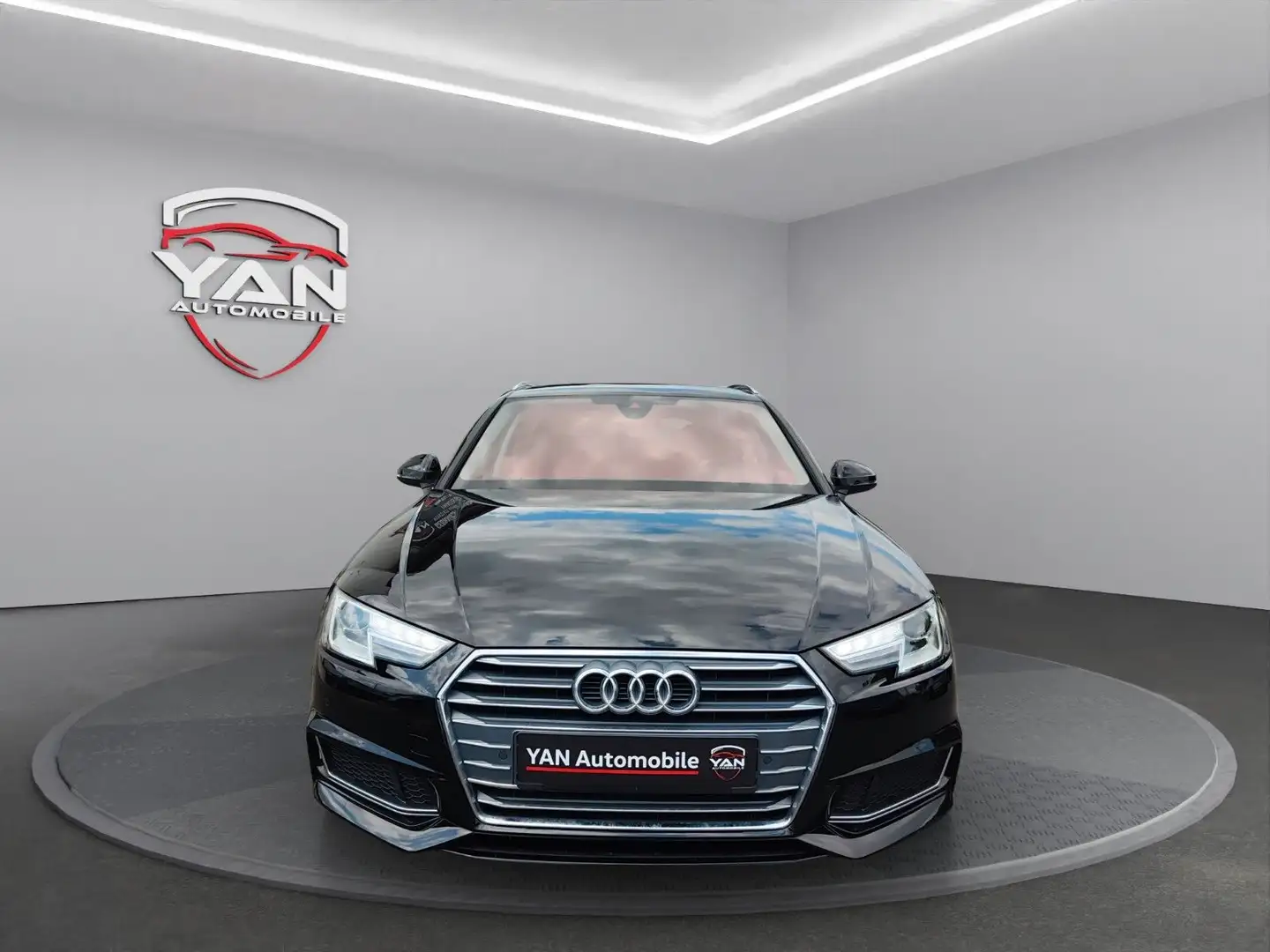 Audi A4 Avant 40 TDI sport Automatik Leder AHK Noir - 2