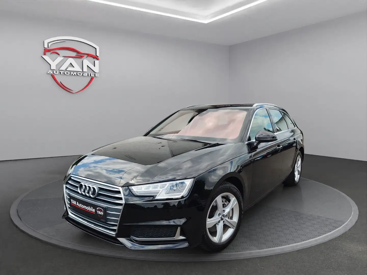 Audi A4 Avant 40 TDI sport Automatik Leder AHK Noir - 1