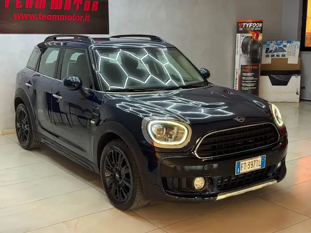 MINI One Countryman Mini Countryman F60 2017 1.5 Hype my18