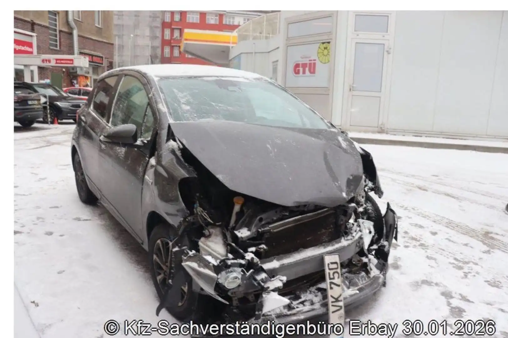 Toyota Yaris Hybrid Y20 Team D Grau - 1