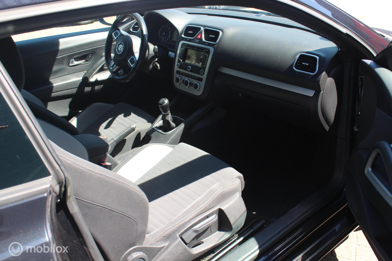 Volkswagen Scirocco 1.4 TSI Xenon/18Inch/Winterpakket/Navi/PDC — photo 11