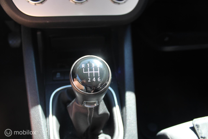 Volkswagen Scirocco 1.4 TSI Xenon/18Inch/Winterpakket/Navi/PDC — photo 21