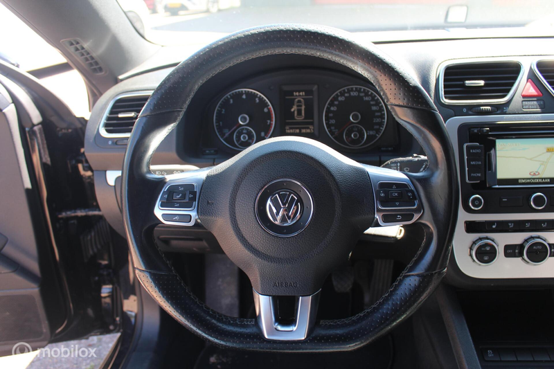 Volkswagen Scirocco 1.4 TSI Xenon/18Inch/Winterpakket/Navi/PDC — photo 14