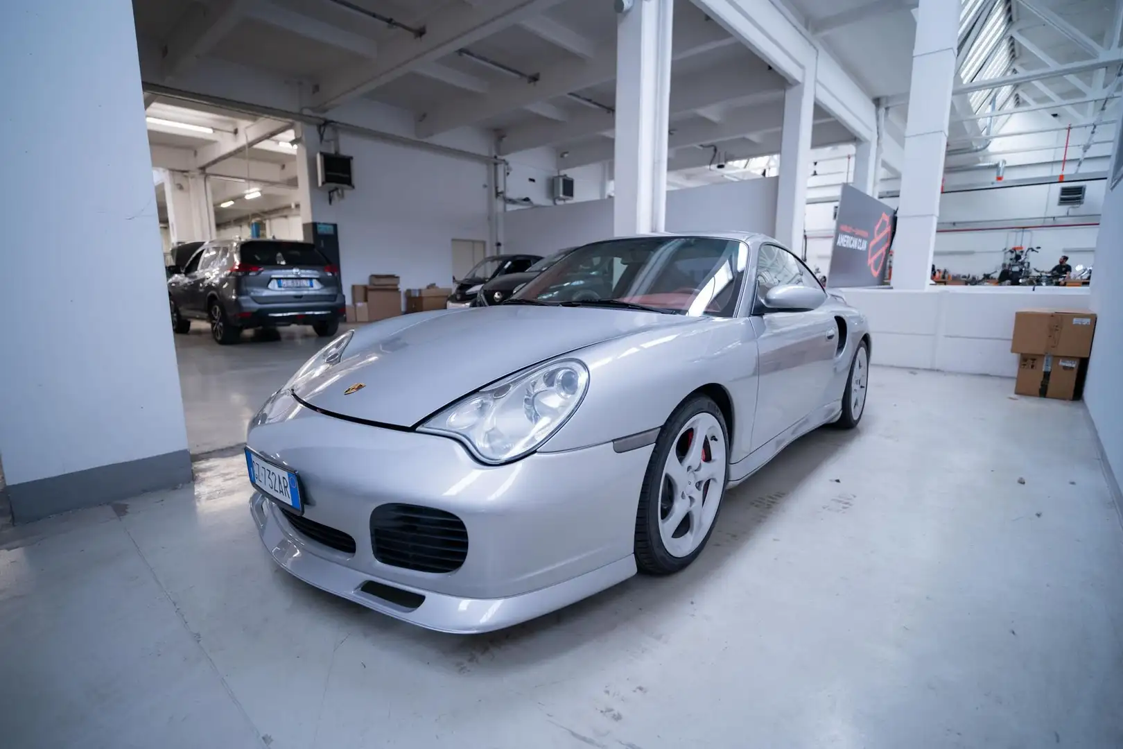 Porsche 996 Turbo - 1