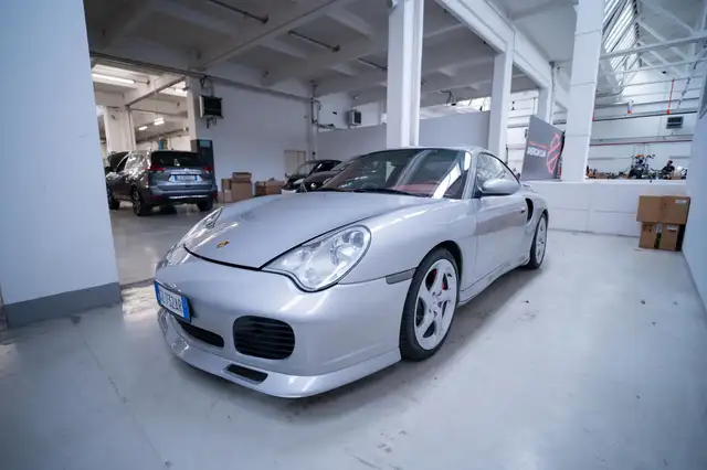 Porsche 996 Turbo