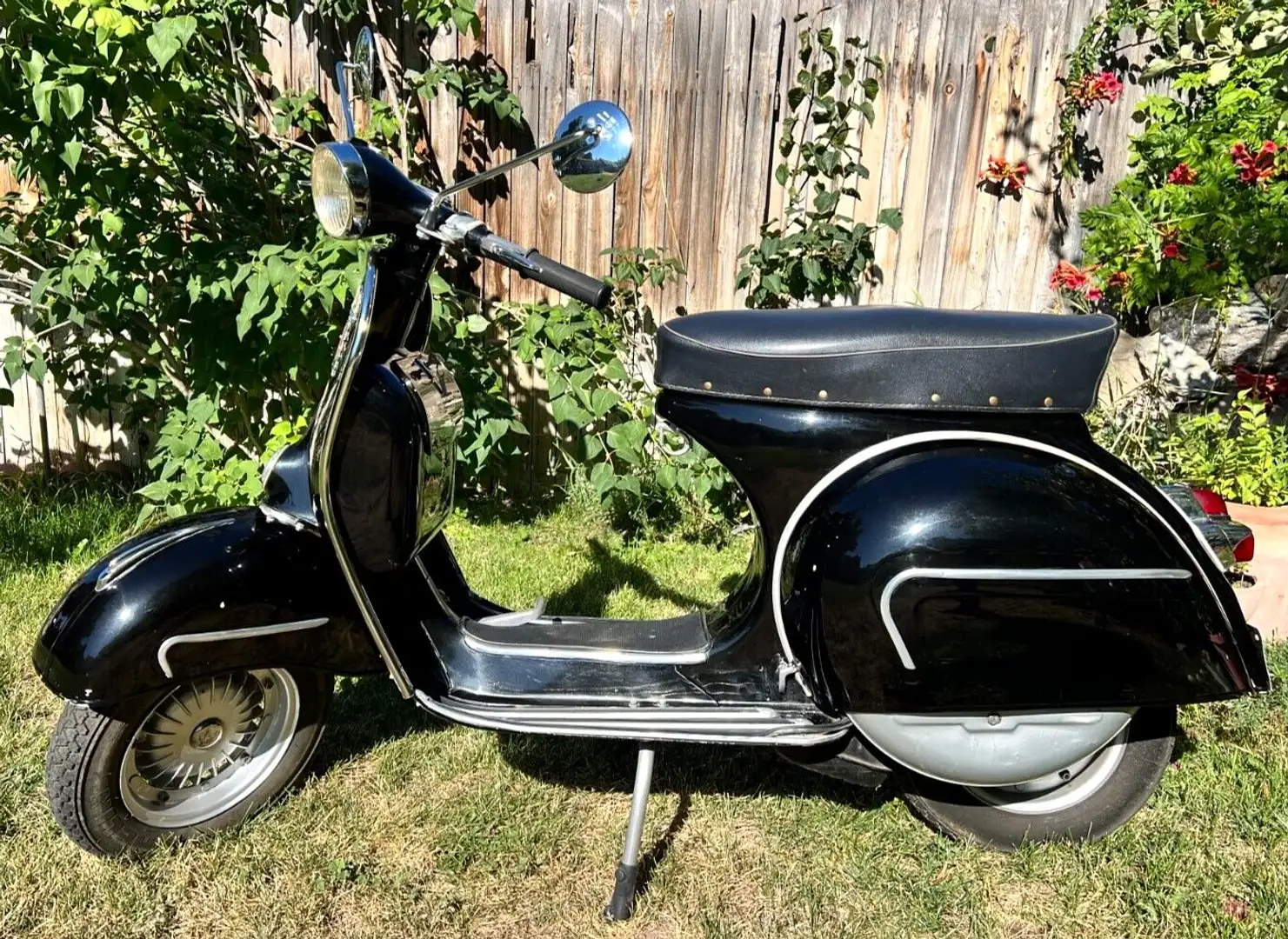 Vespa 160 GS Nero - 2