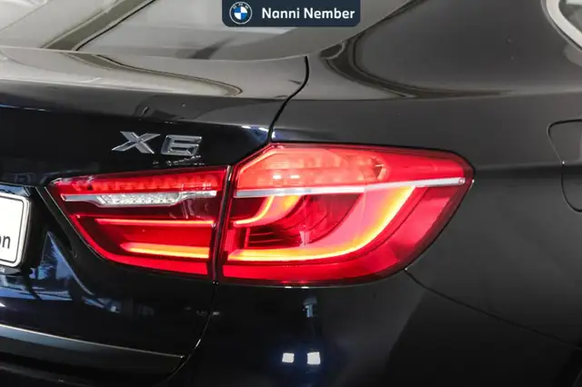 BMW X6 view 6