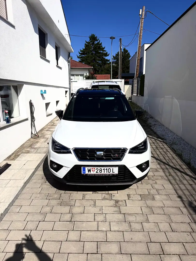 SEAT Arona 1,0 Eco TSI FR Austria DSG Weiß - 1