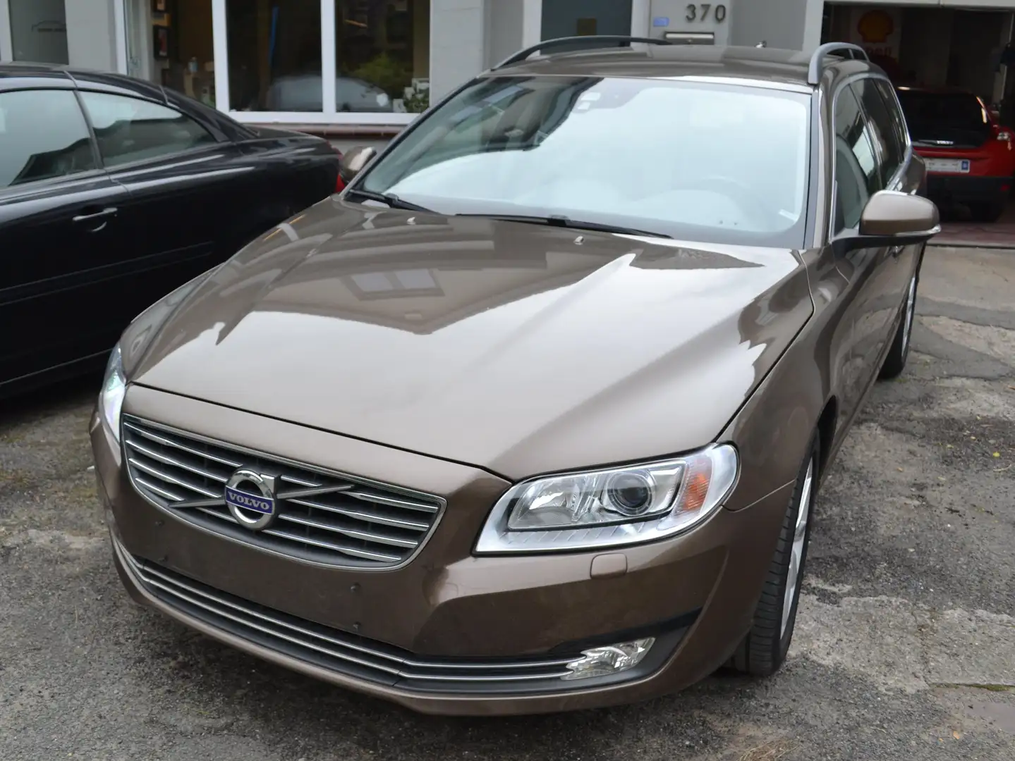 Volvo V70 V70 2.0 D4 Polar Luxury Dynamic Edition Geartronic Bronze - 1