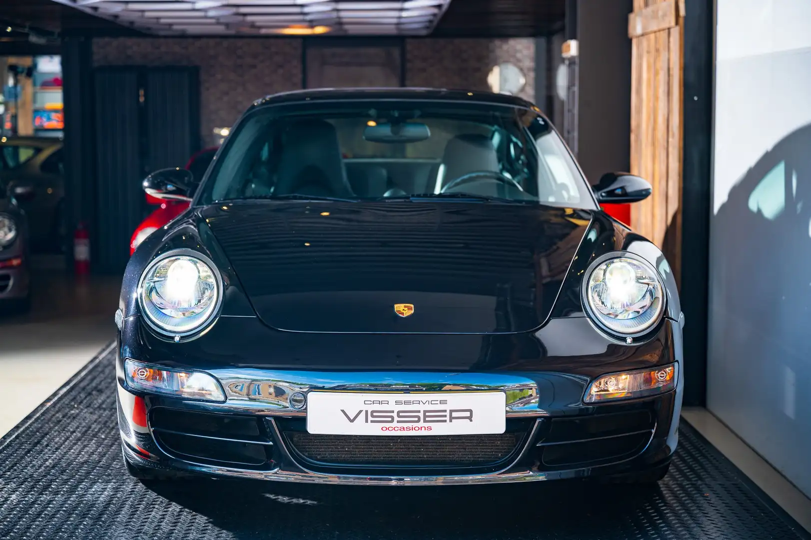 Porsche 997 3.8 Carrera S Basaltschwarz-metallic NL-AUTO Zwart - 1