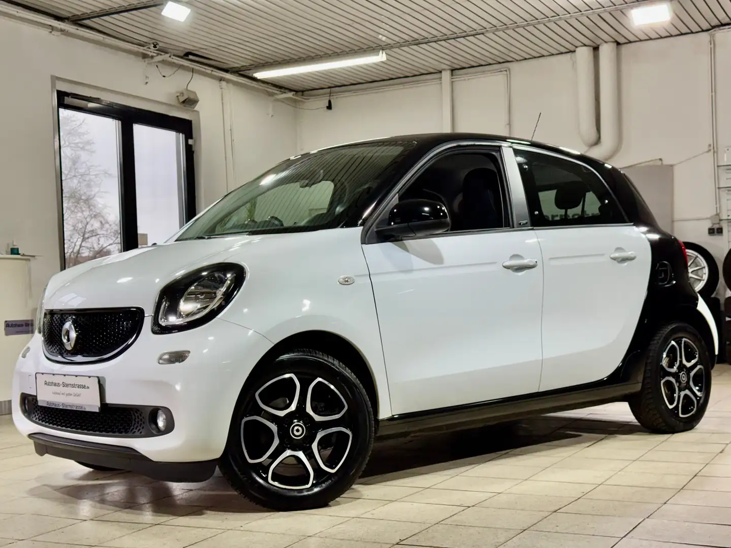 smart forFour ForFour*Basis*Prime*Navi*Ambie*SHZ*PDC* Blanc - 1