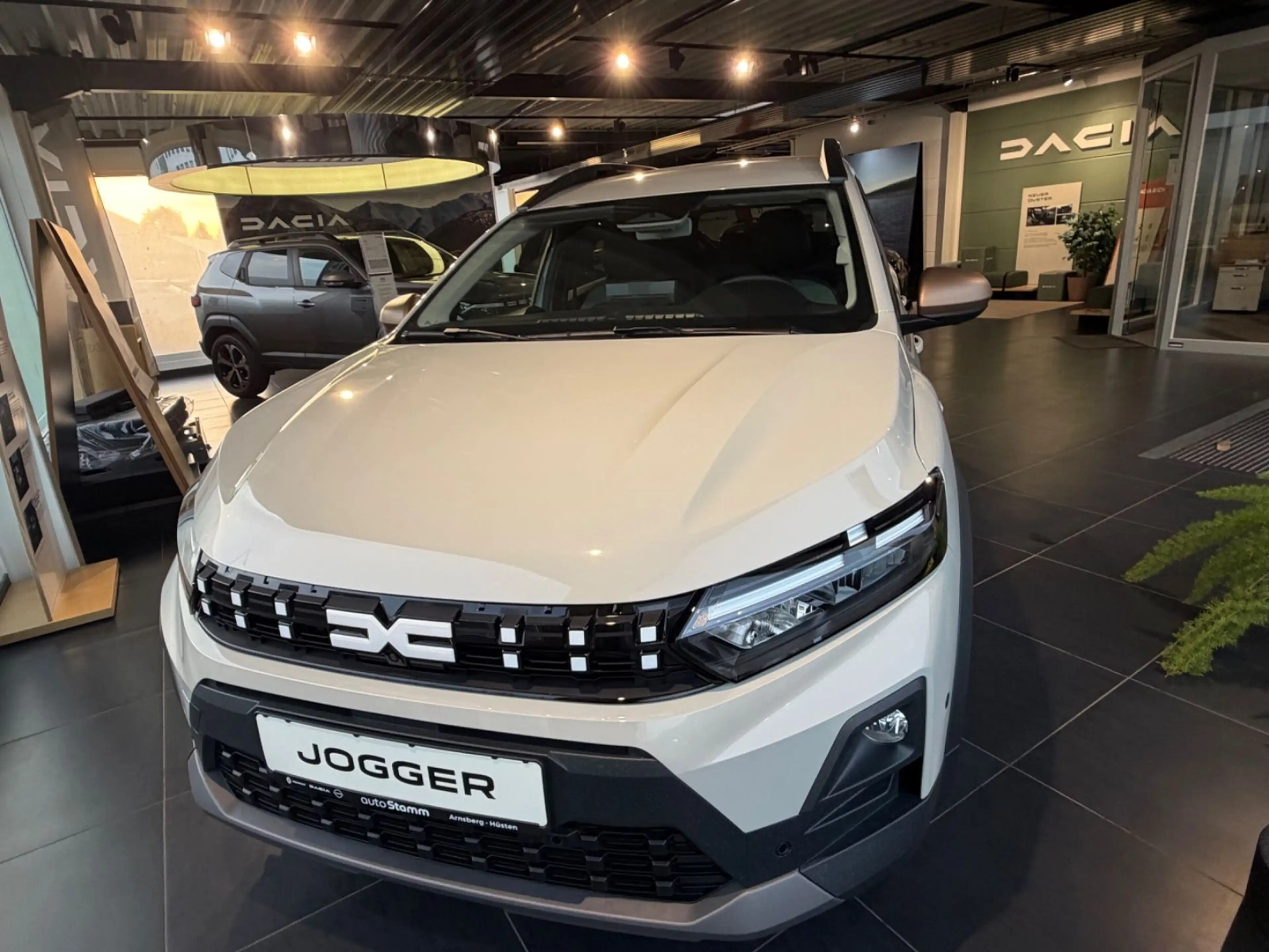 Dacia Jogger Extreme Winter-+ Driving-Paket Automatik