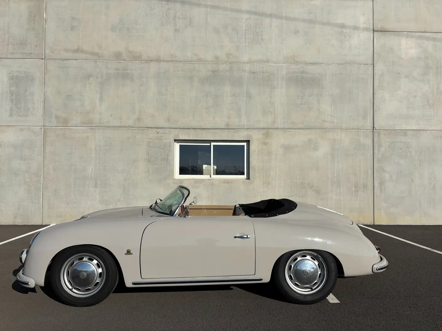 Porsche 356 speedster replica Beige - 2