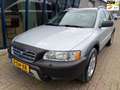 Volvo XC70 2.5 T Momentum Automaat / LEER / PDC / YOUNGTIMER siva - thumbnail 1