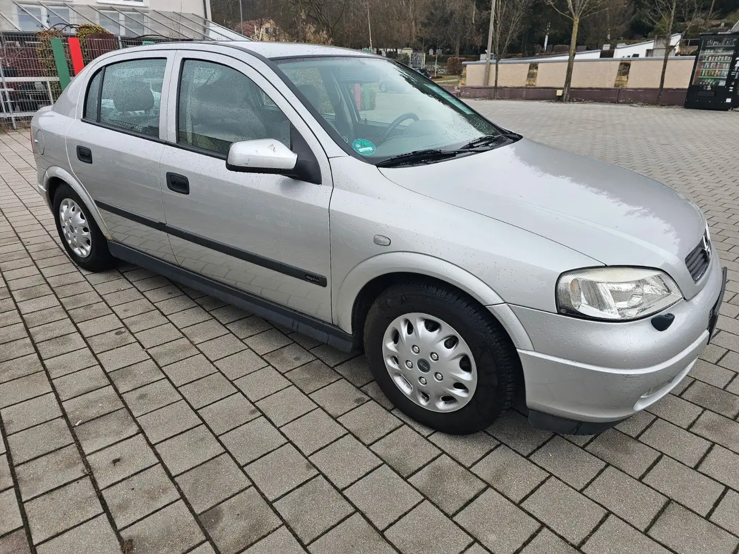 Opel Astra 1.6 Elegance / TÜV NEU / Guter Zustand Argent - 2