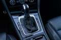 Volkswagen Golf 2.0 TSI R 4Motion Pano / Camera / DCC Negro - thumbnail 24