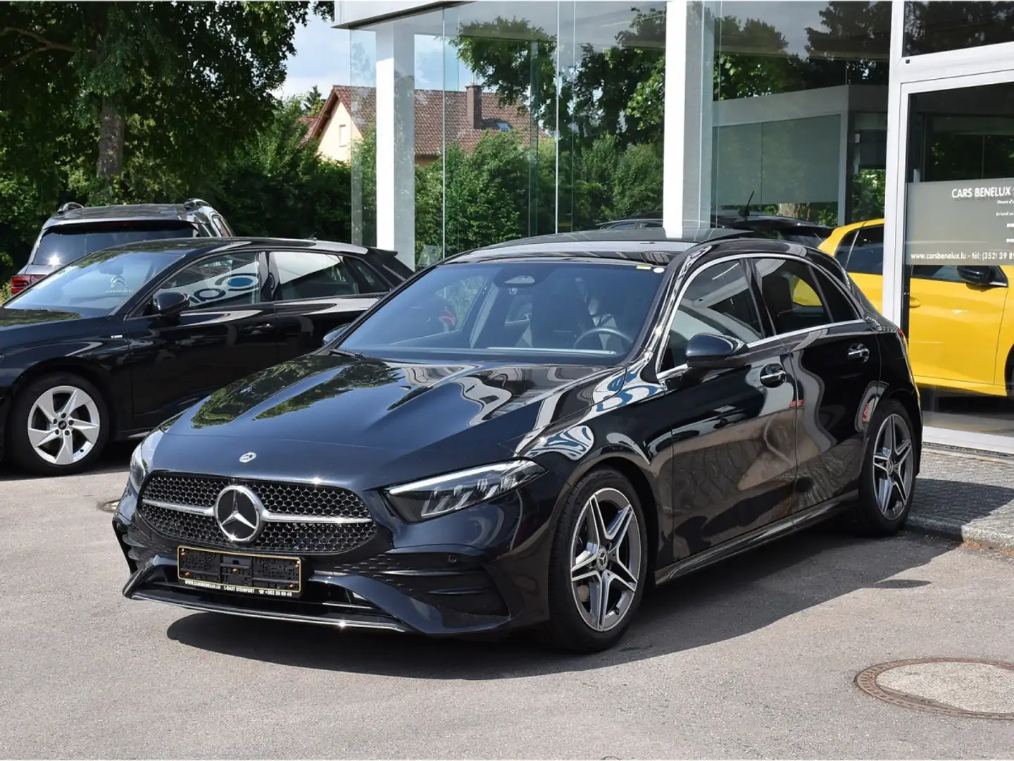 Mercedes-Benz A 200 AMG Line 7G-Tronic TO GPS CAM LANE KEYLESS 1° MAIN Noir - 2