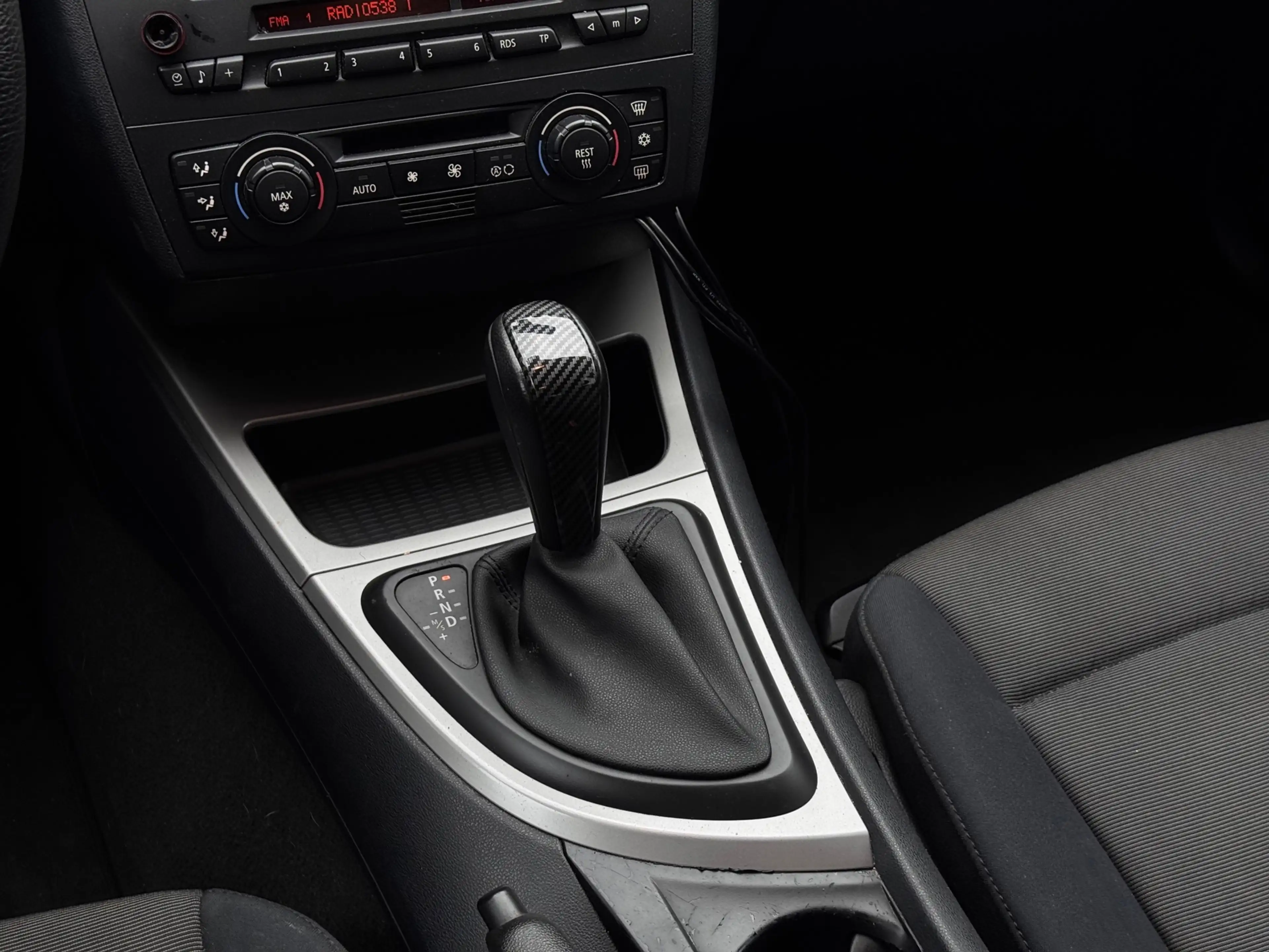 BMW 120 1-serie 120i High Executive | Automaat | Parkeerse — photo 11
