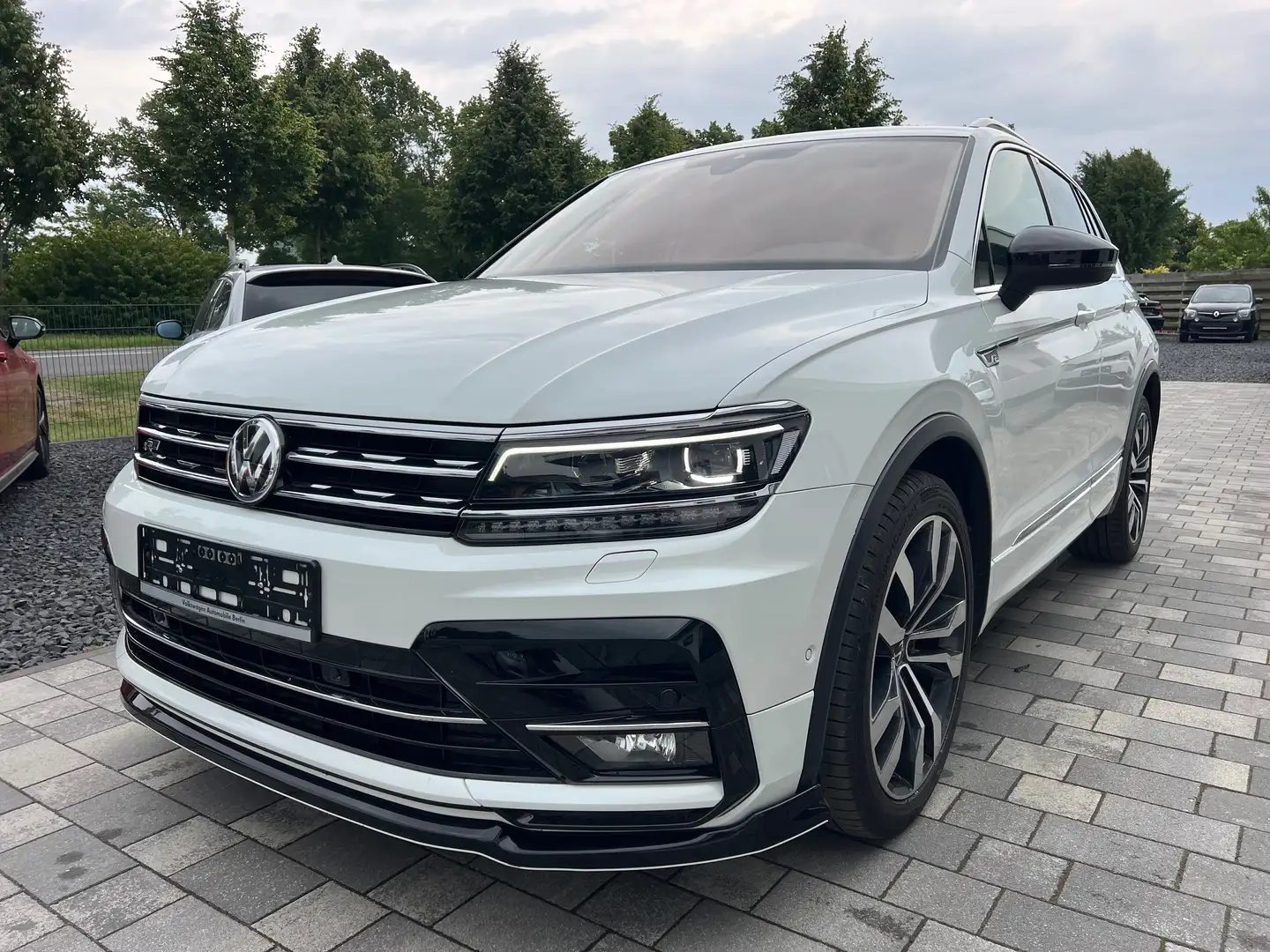 Volkswagen Tiguan Highline BMT/Start-Stopp 2.0 Tdi DSG R Line Sound Wit - 1