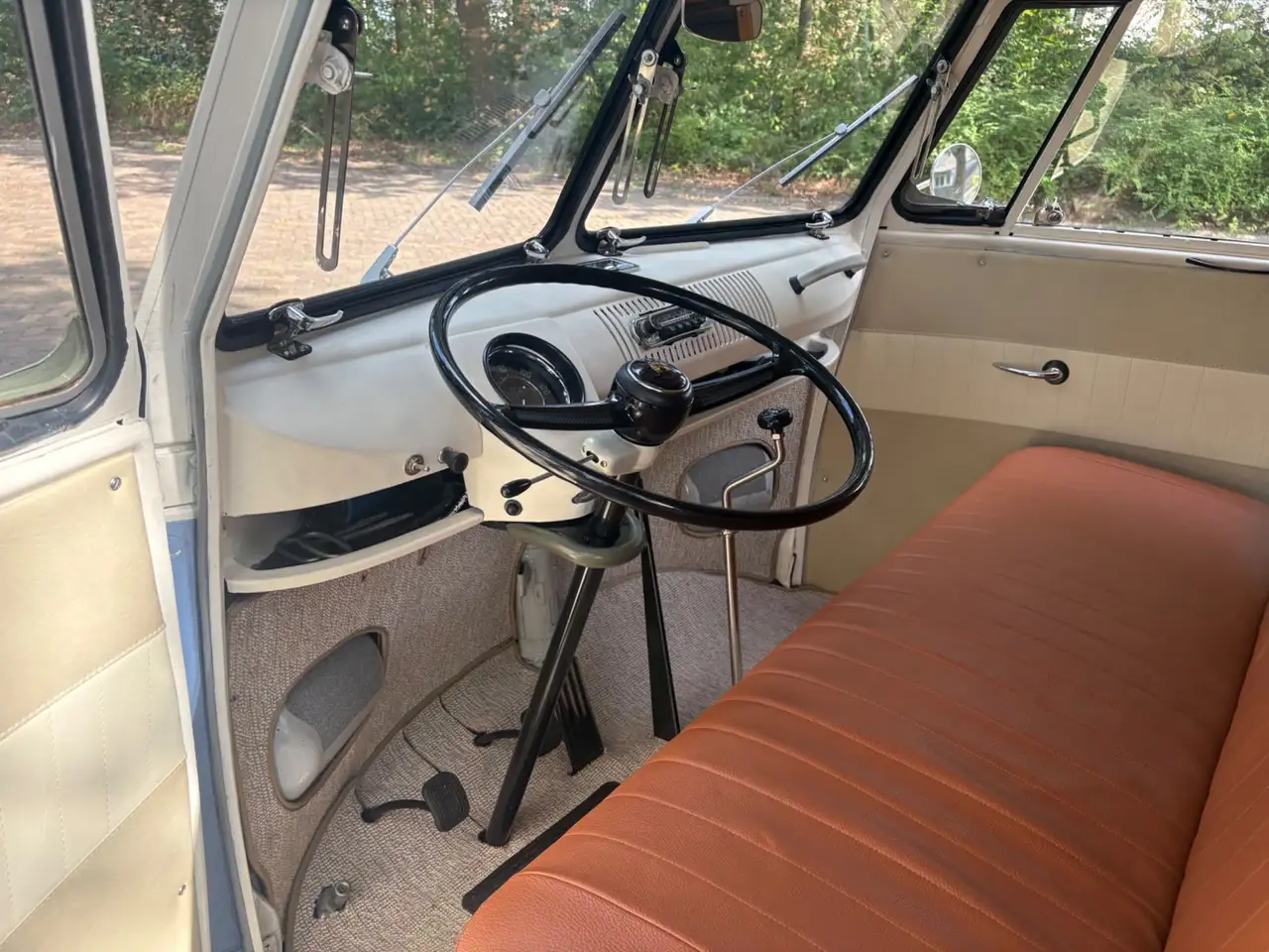 VW T1 dichte bus, 1958 technisch geheel gemodernis, foto 12