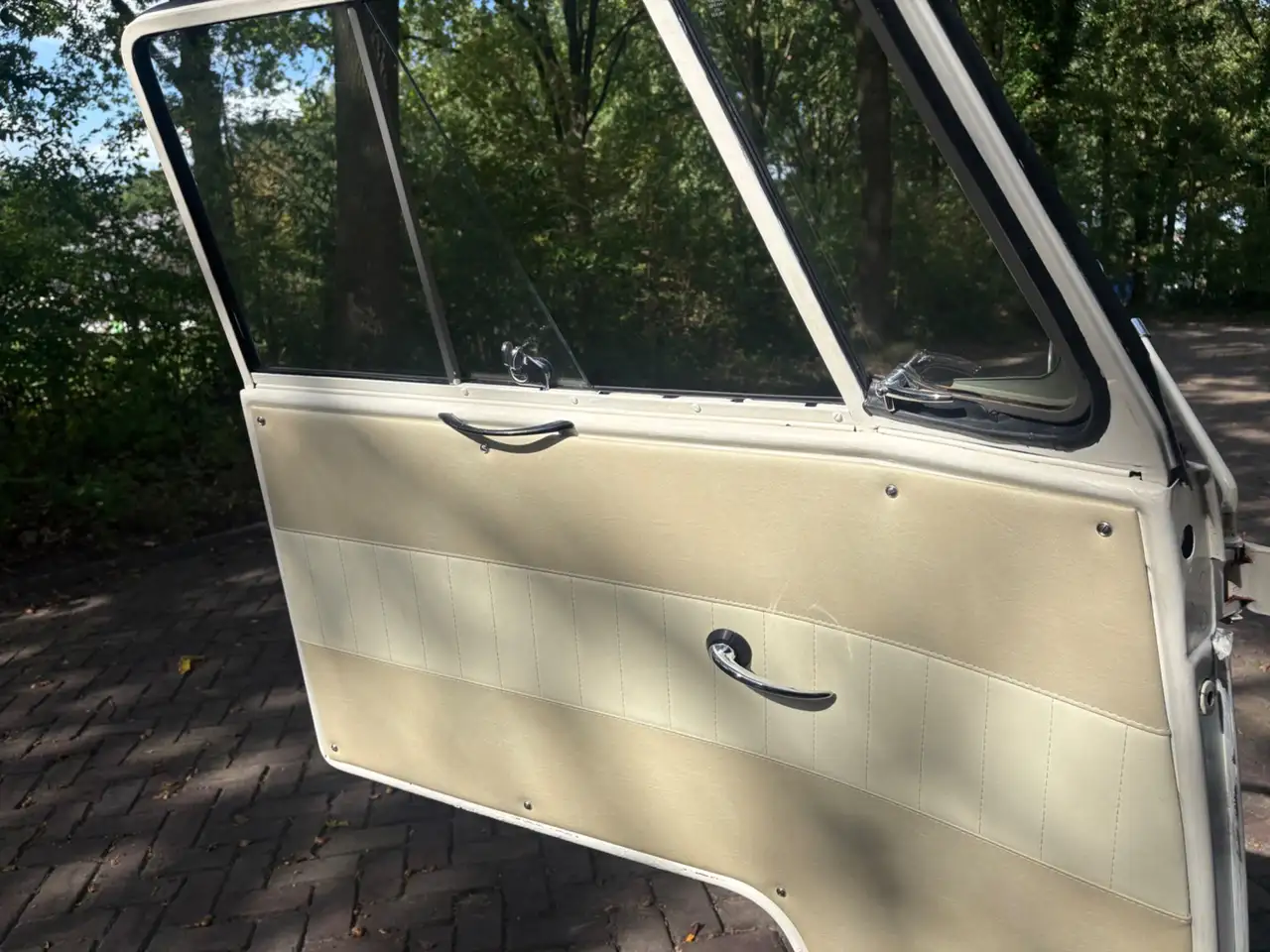 VW T1 dichte bus, 1958 technisch geheel gemodernis, foto 10
