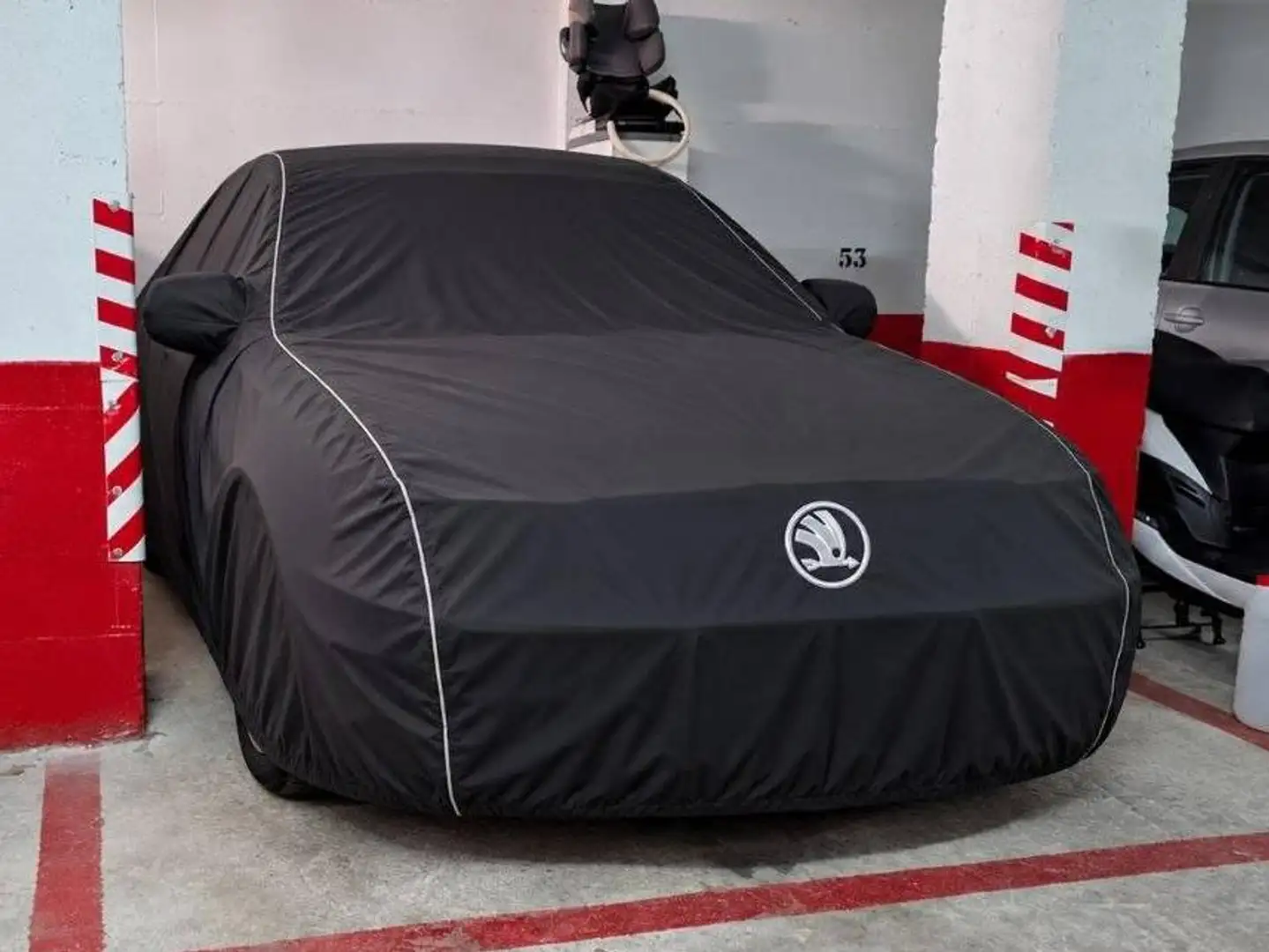 Skoda Octavia Octavia 1.9TDI Ambiente Plateado - 2
