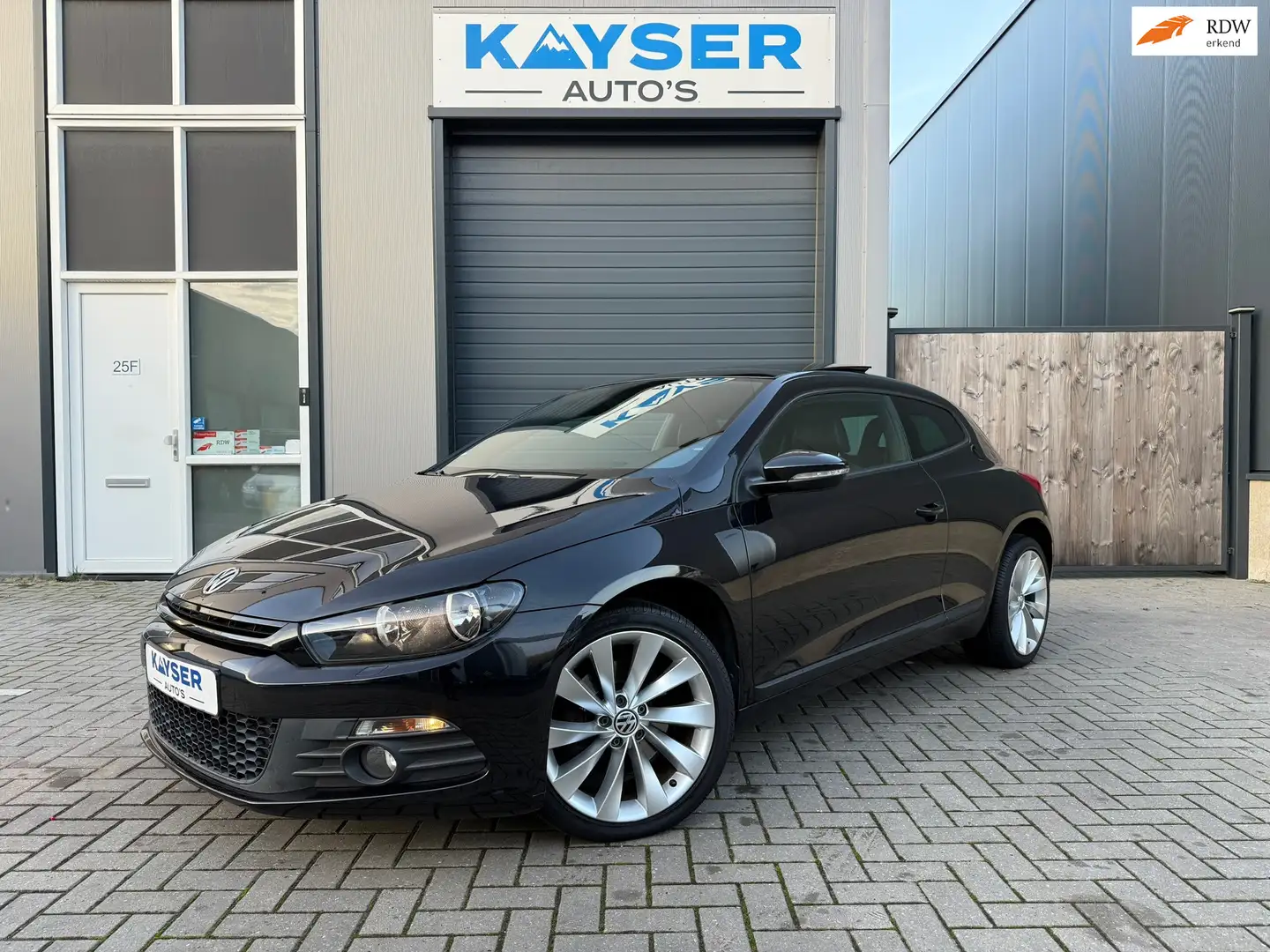 Volkswagen Scirocco 2.0 TSI DSG Pano DCC Leder Stoelverw Cruise Airco Noir - 1