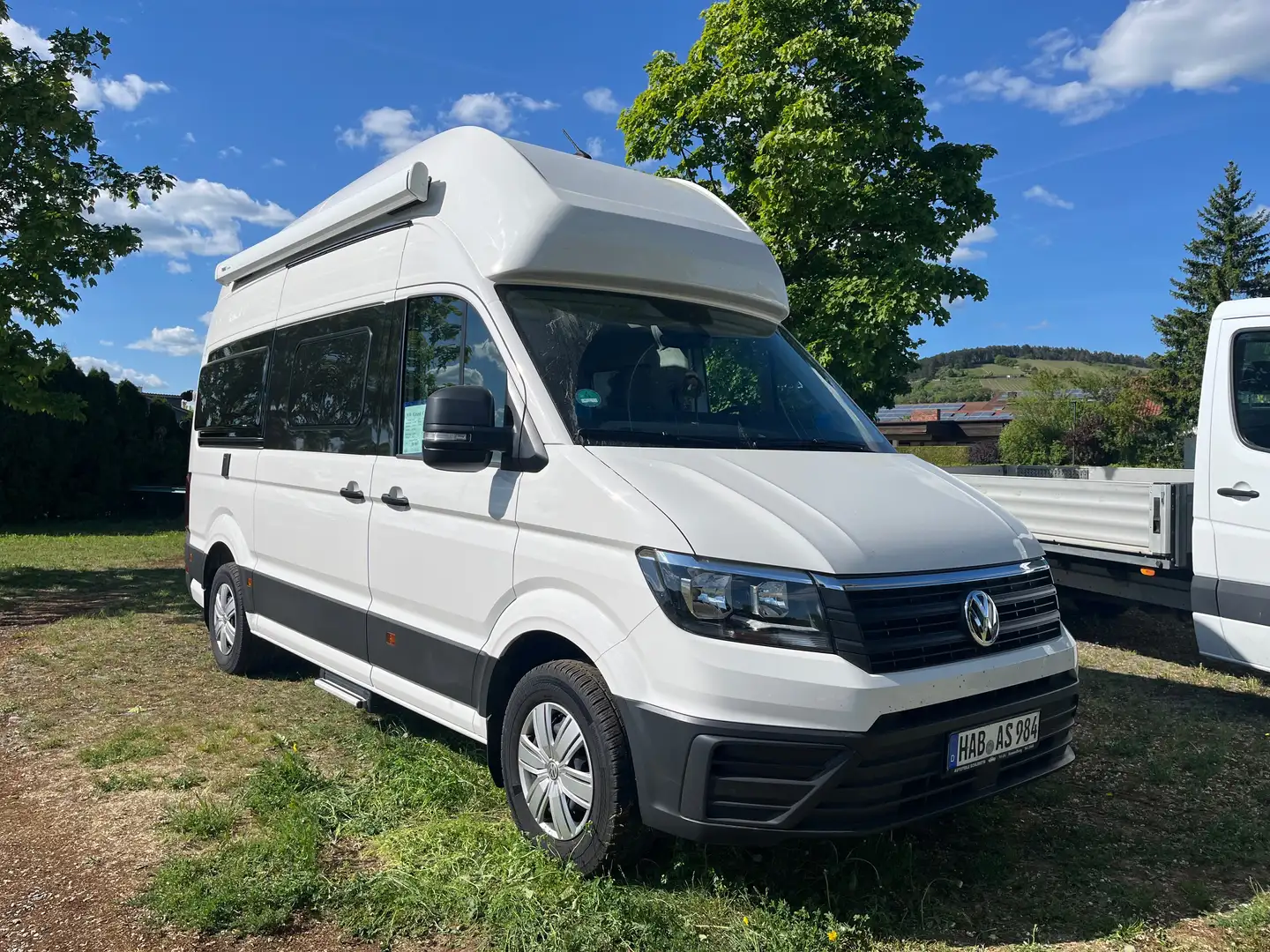 Volkswagen Crafter Grand California 600 Fahrradträger AHK White - 1
