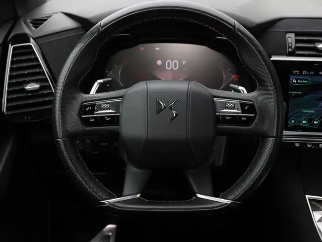 DS Automobiles DS 7 Crossback view 13