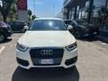 Audi Q3 2.0 TDI quattro Business Wit - thumbnail 2