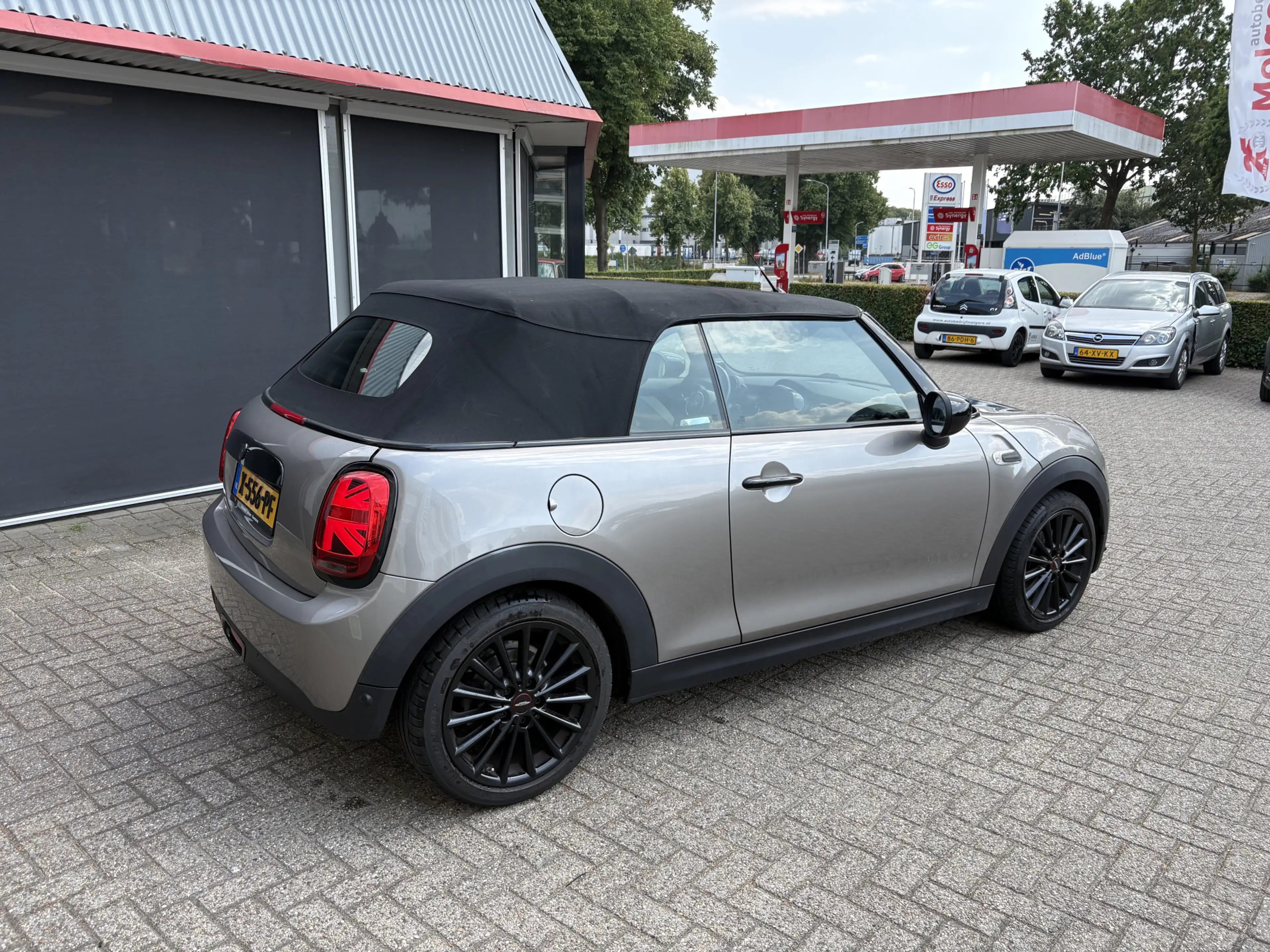 MINI Cooper Cabrio 1.5 Pepper — photo 6