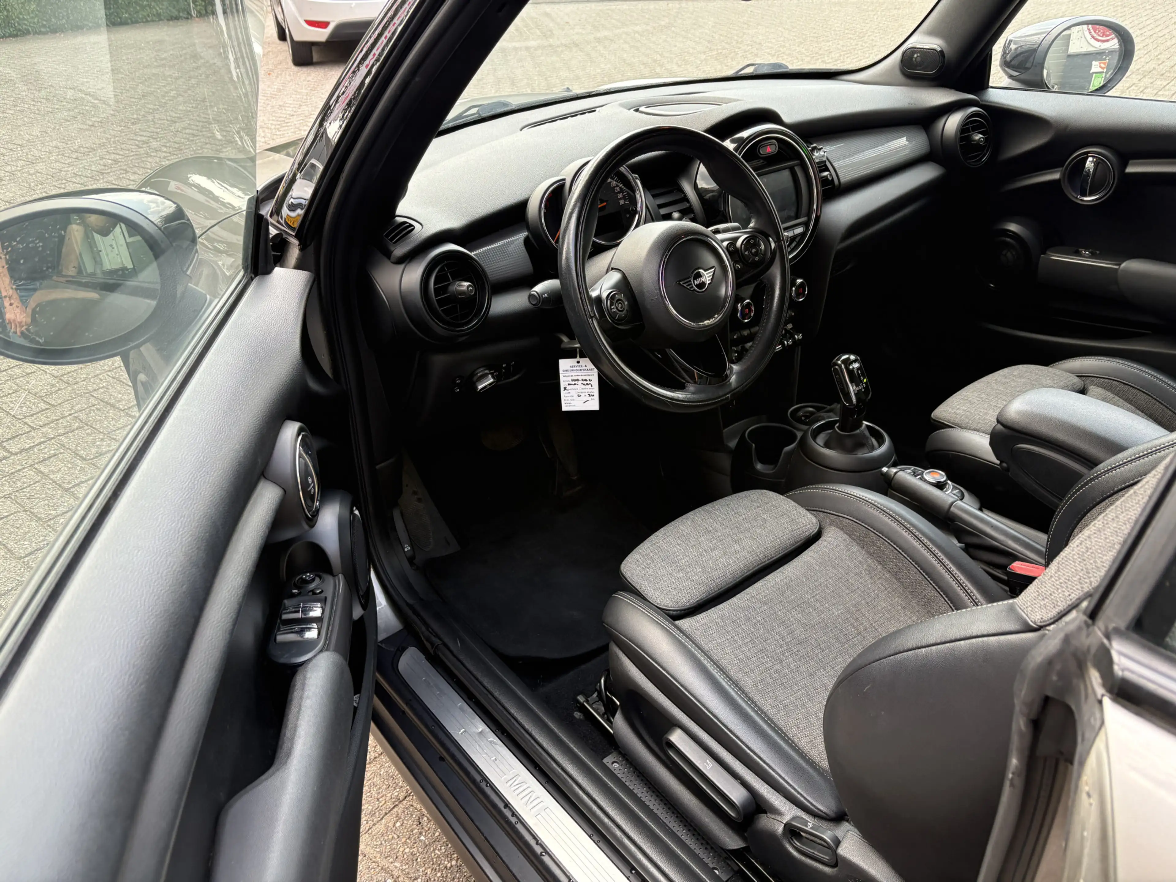 MINI Cooper Cabrio 1.5 Pepper — photo 10