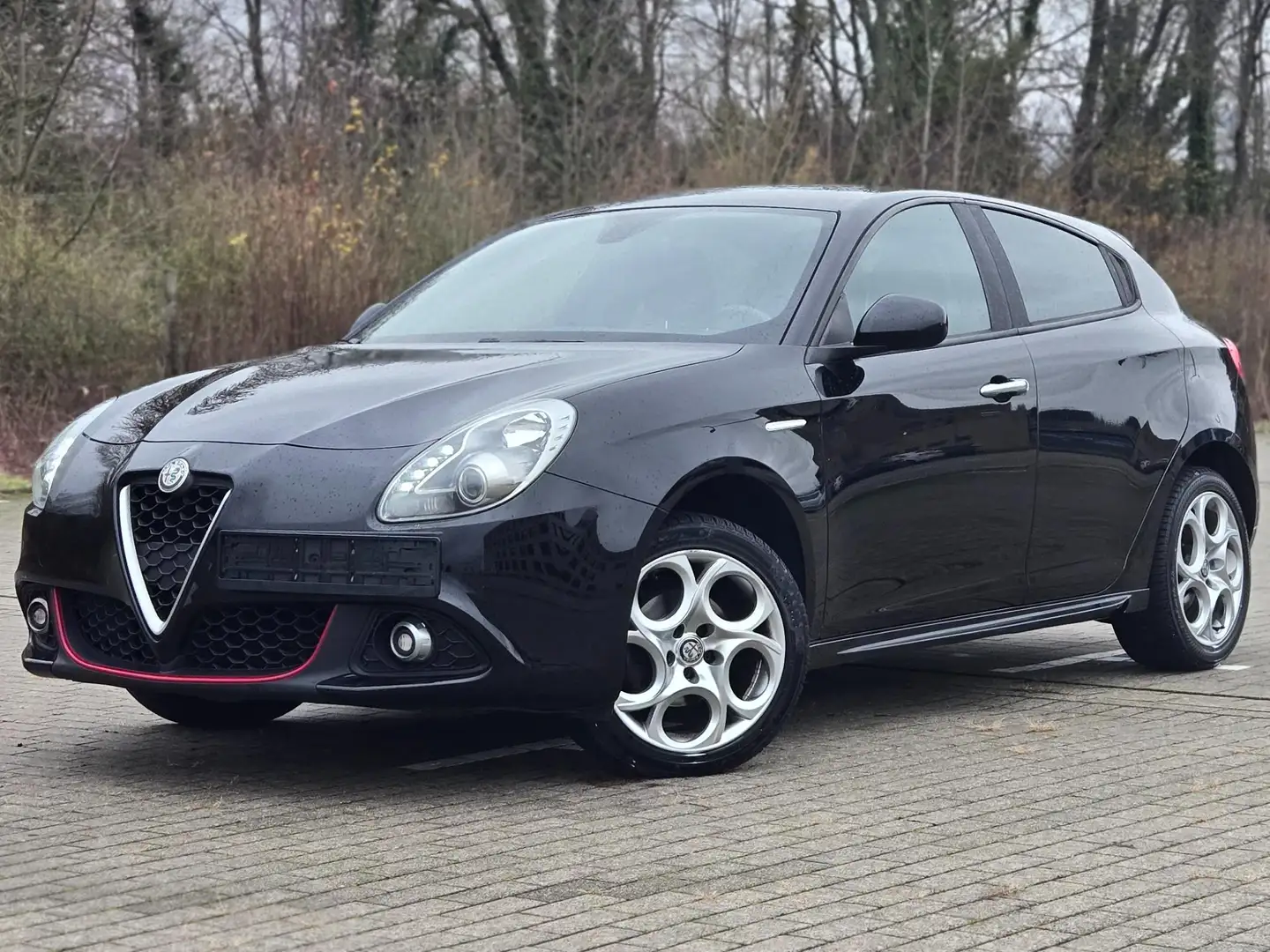 Alfa Romeo Giulietta 1.4 TB 16V Collezione Sport TÜV/AU NEU Schwarz - 1