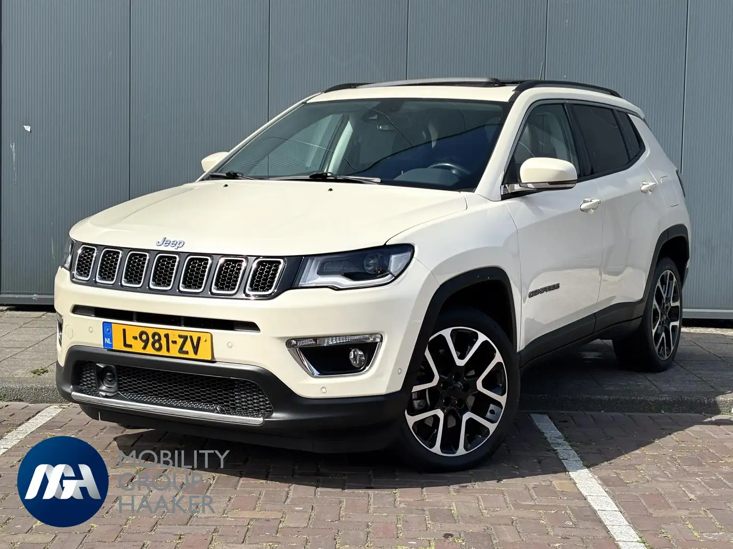 Jeep Compass 4xe 190 Limited Edition | 19inch | Panodak | Leder Blanc - 1