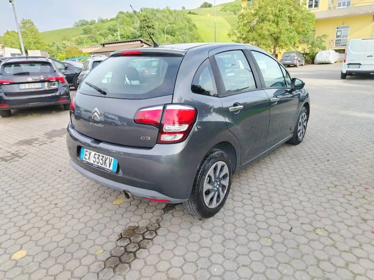 Citroen C3 1.4 hdi Exclusive 70cv FL Grigio - 2
