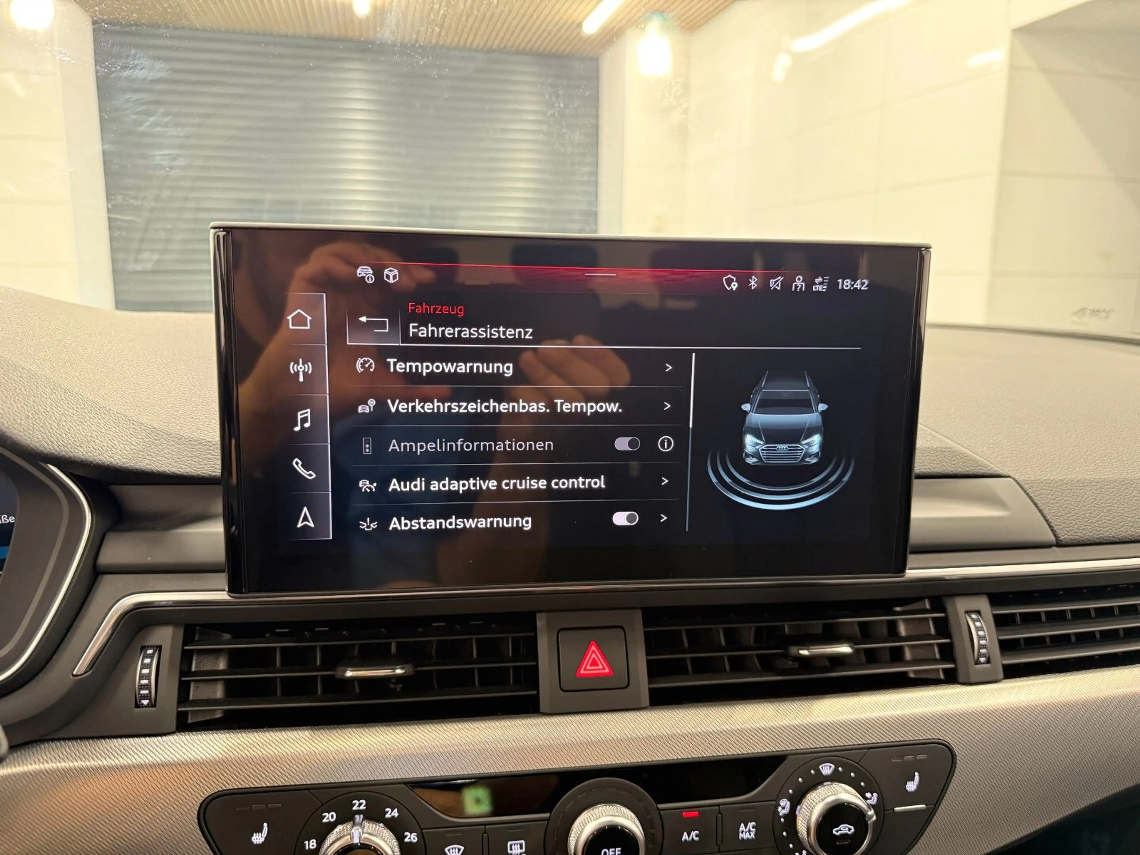 Audi A4 allroad quattro 40 TDI S-tronic/MatrixLED/ACC — photo 14