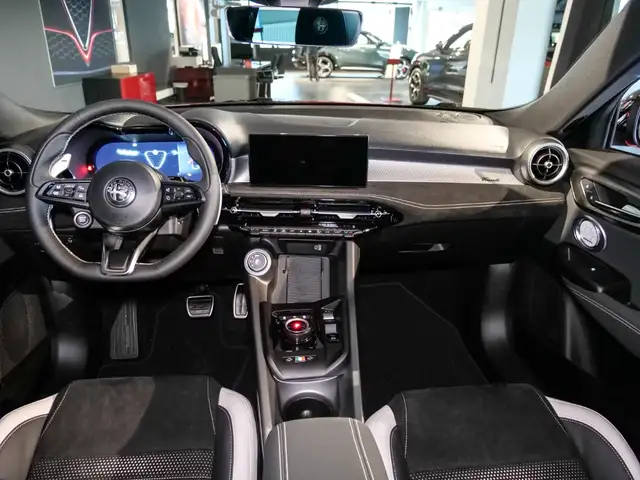 Alfa Romeo Tonale view 9