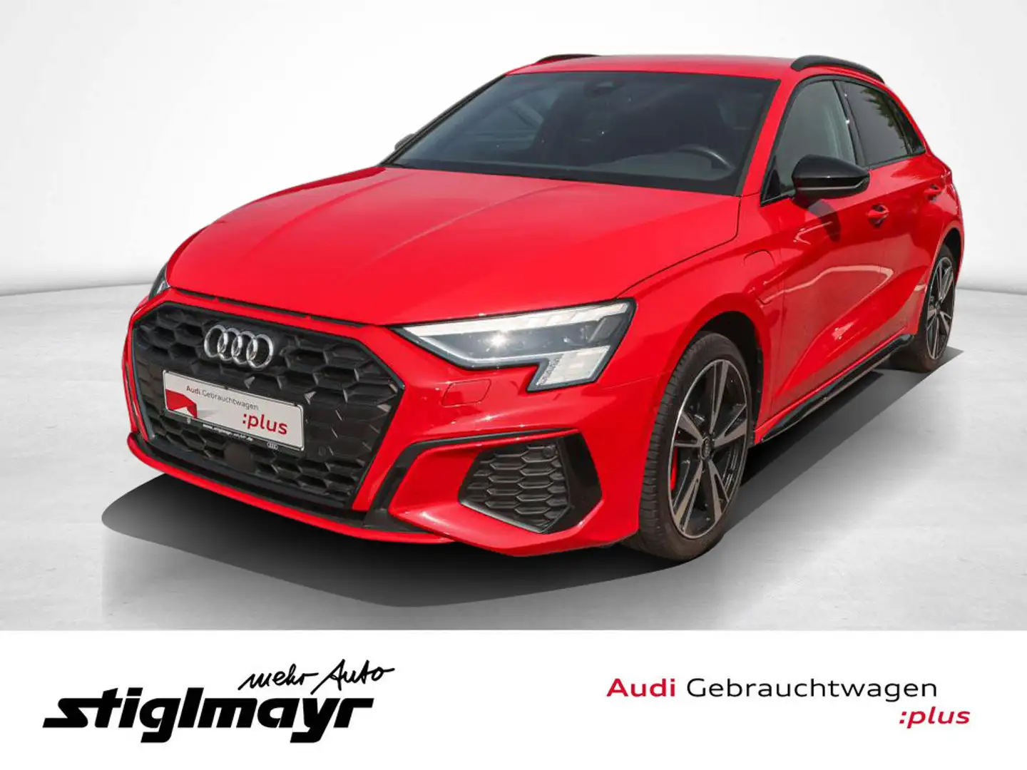 Audi A3 S-line 45 TFSIe B&O+MATRIX+NAVI+VC Rot - 1
