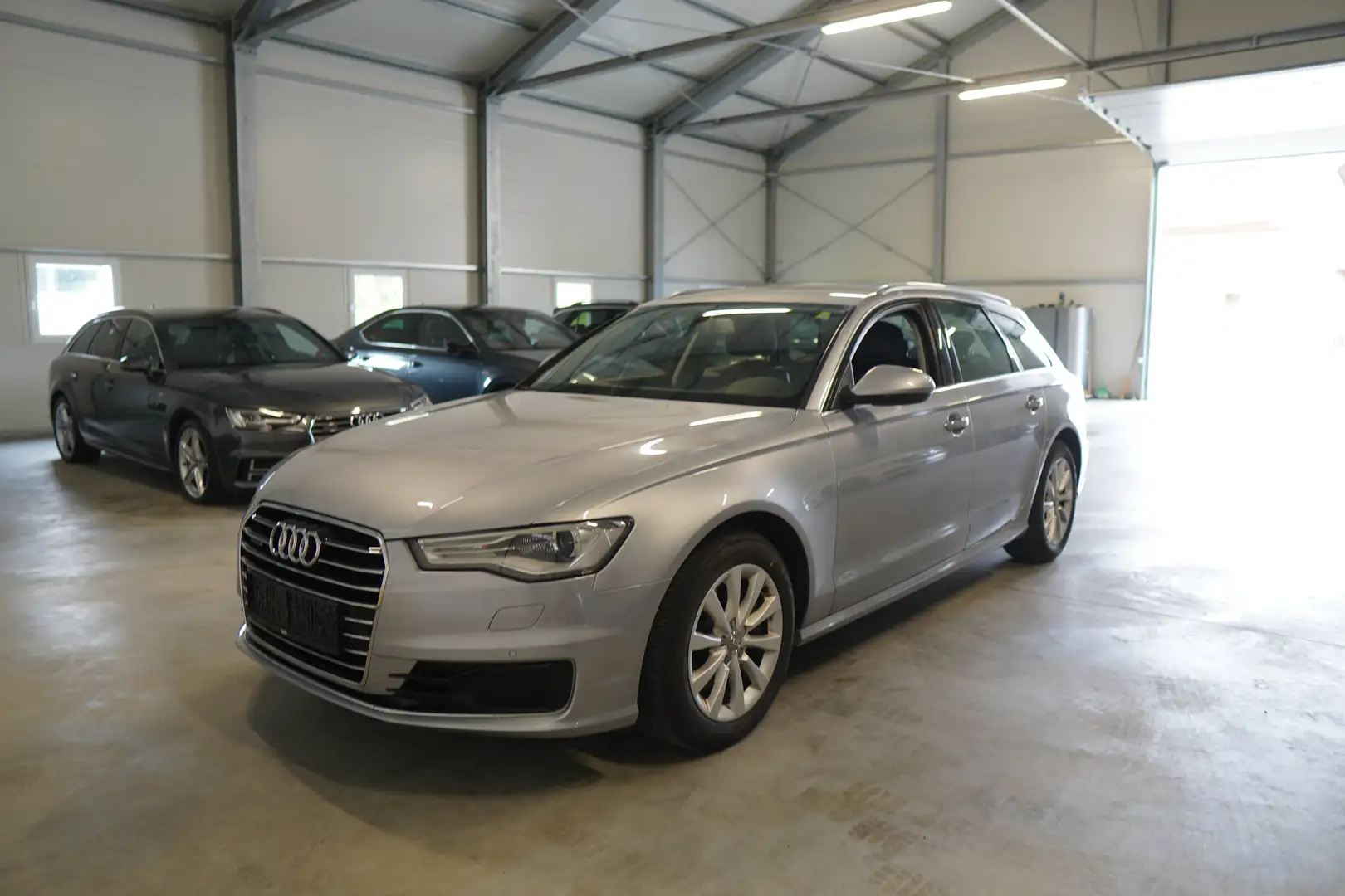 Audi A6 Avant 3,0 TDI clean Diesel Quattro S-tronic RFK Gris - 1