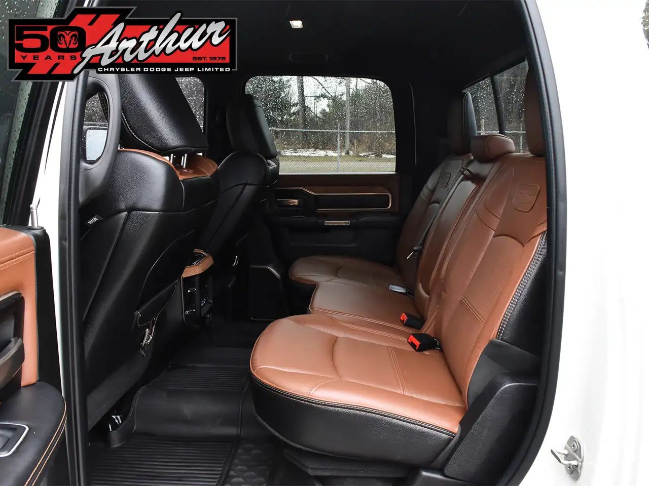RAM 3500 снимка RAM 3500