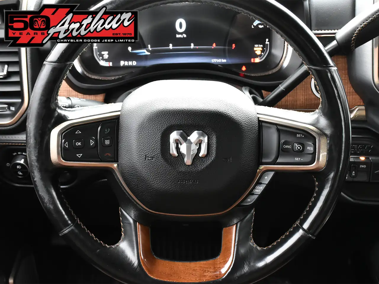 RAM 3500 снимка RAM 3500