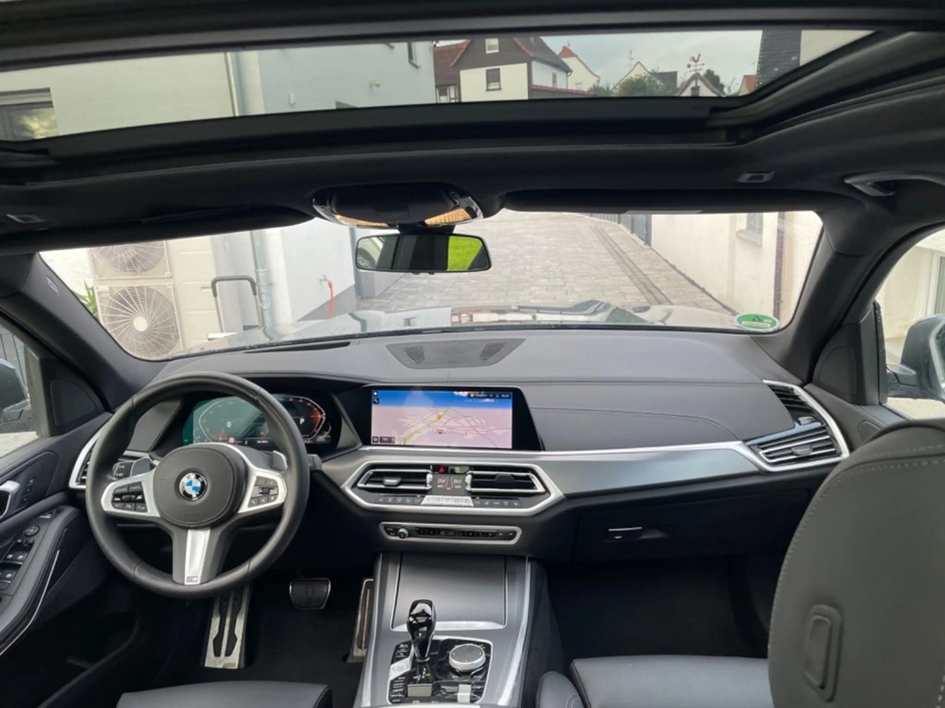 BMW X5 xDrive 30 d M Sport — photo 8