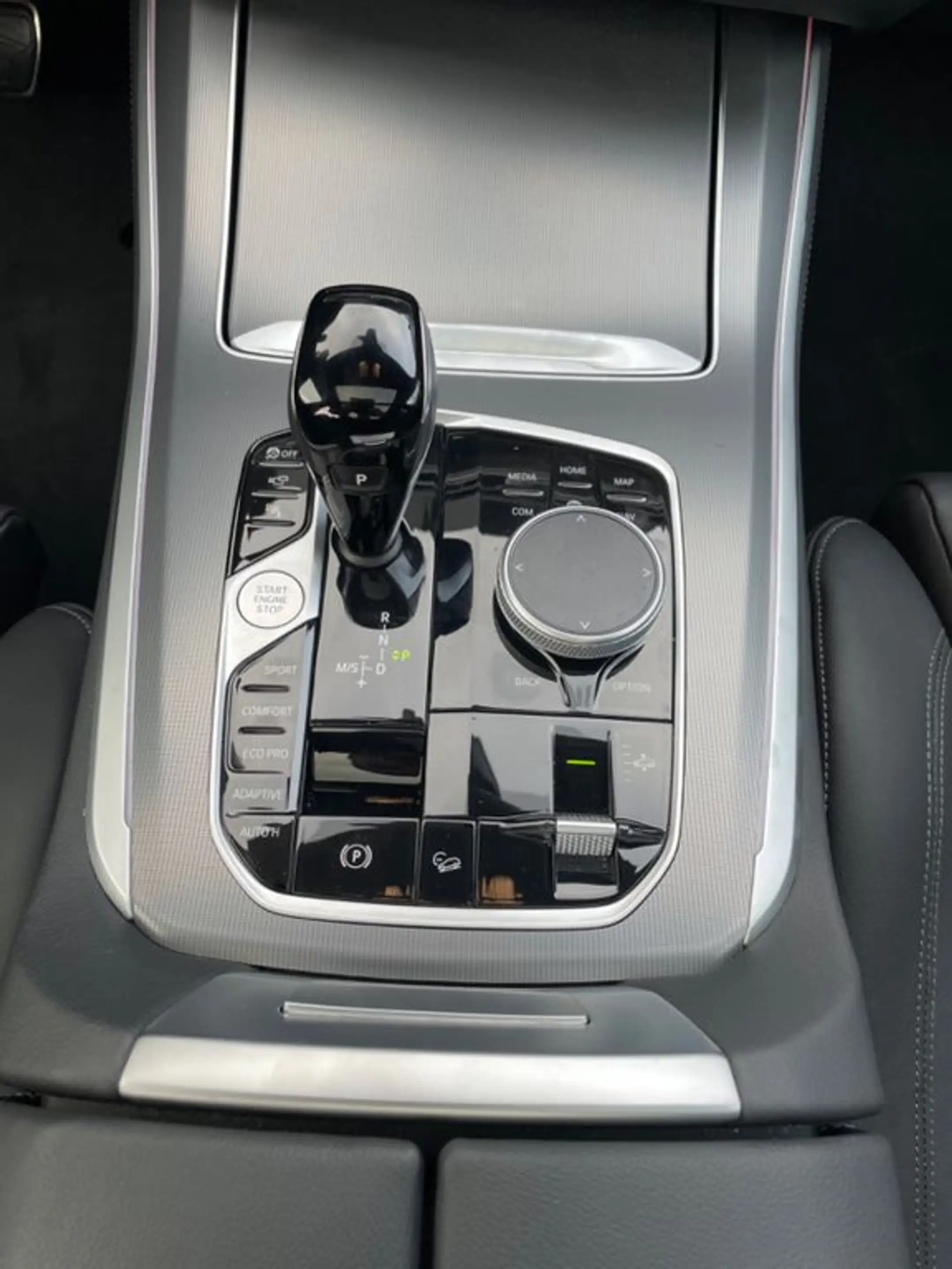 BMW X5 xDrive 30 d M Sport — photo 10