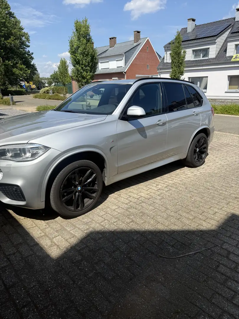 BMW X5 xDrive30d Sport-Aut. Argent - 2