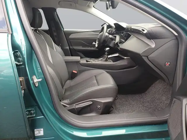Peugeot 308 view 12