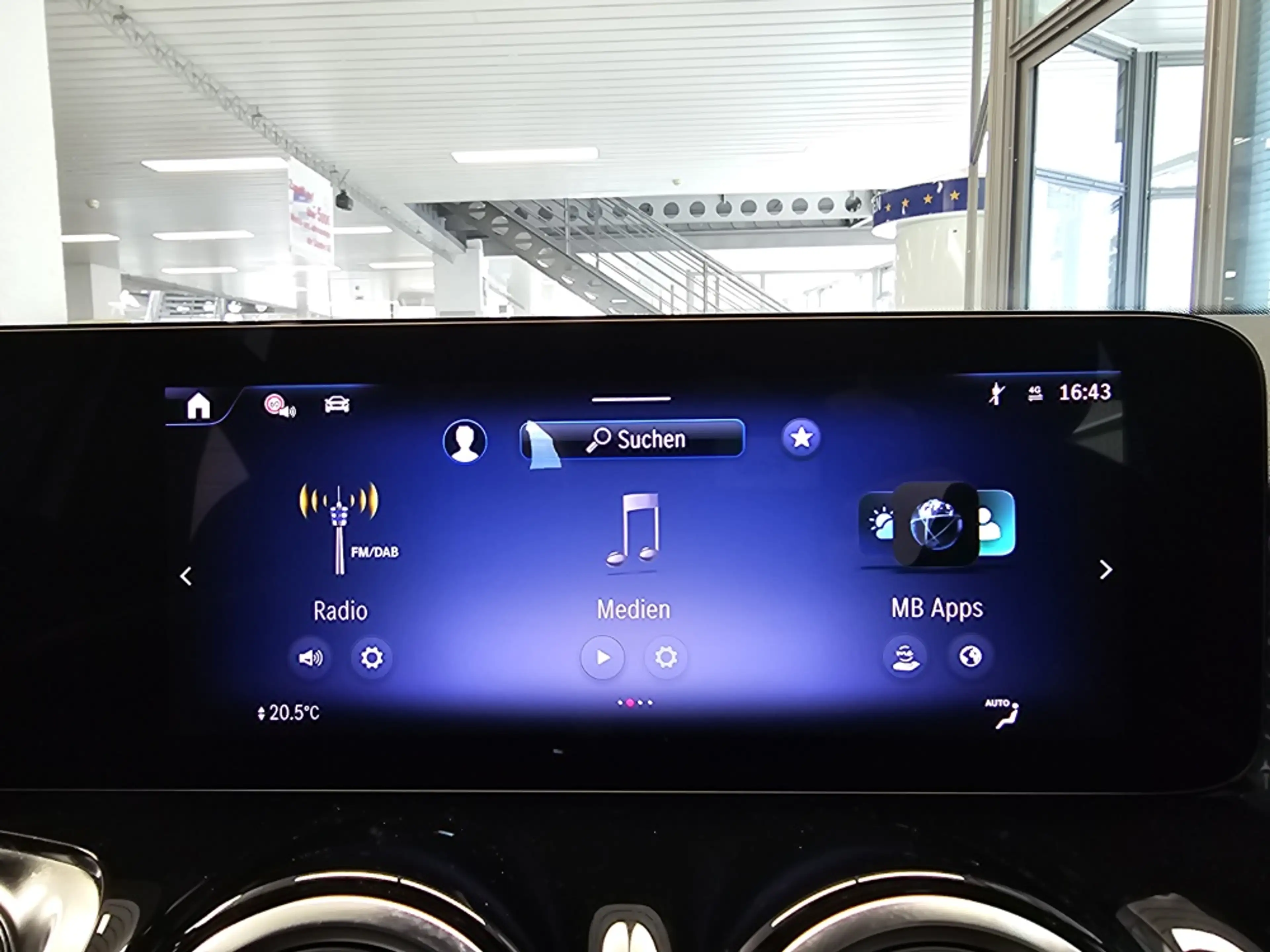 Mercedes-Benz EQB 250 Progressive Adv. Wärmep,Heckkl.el.,Navi — photo 14
