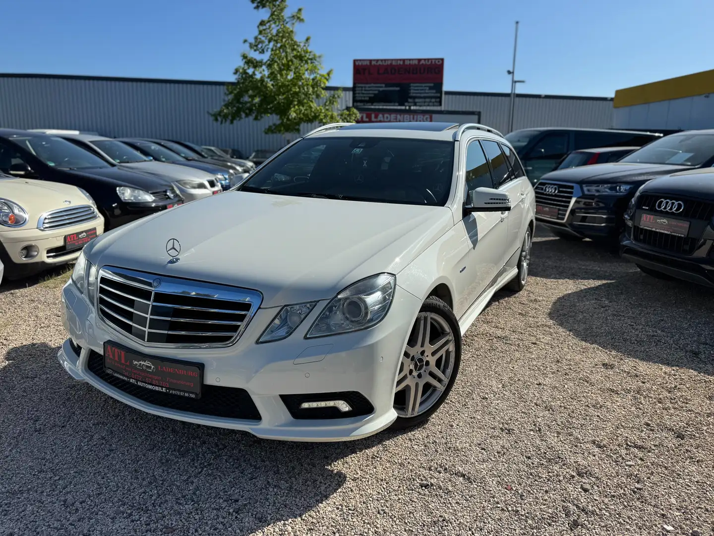 Mercedes-Benz E 350 E 350 CDI BlueEfficiency (212.225) Blanc - 1