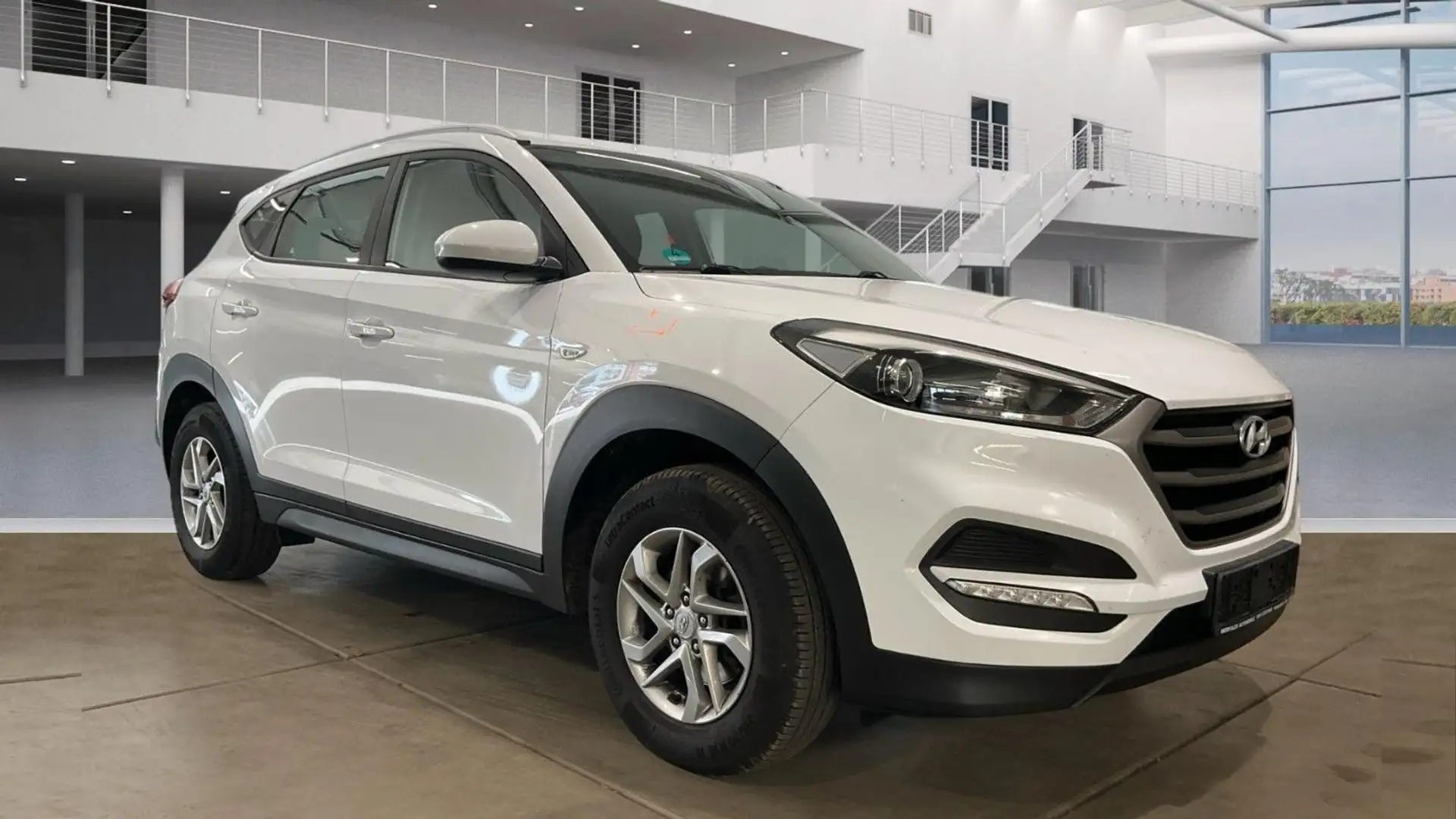 Hyundai TUCSON Sitzhz Alus Tempo Multifkt PDC Klimaauto Weiß - 2