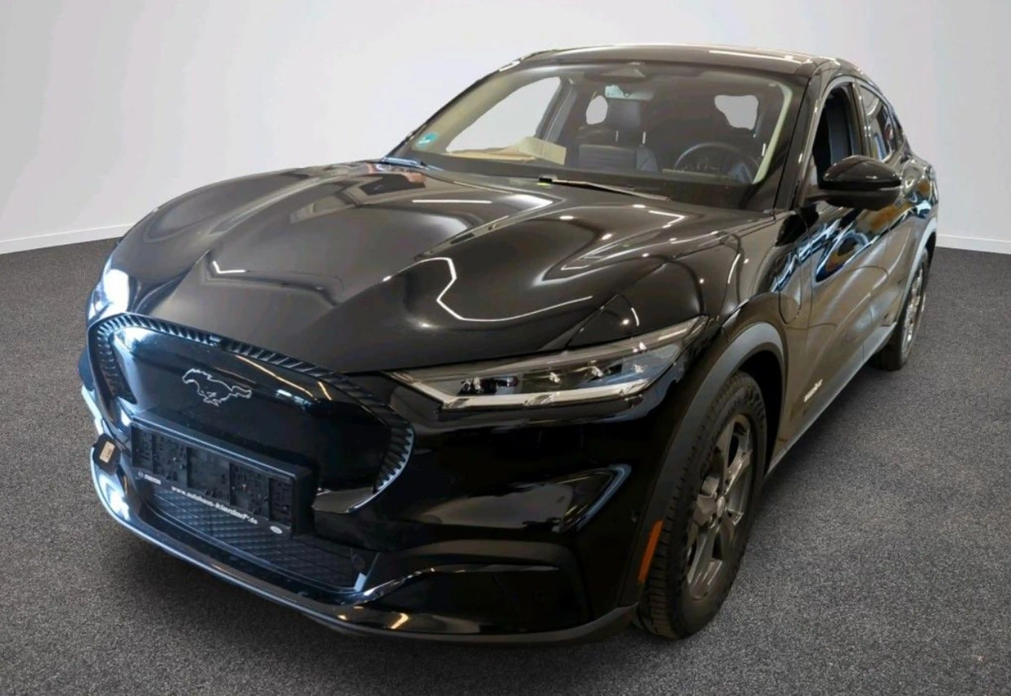 Ford Mustang Mach-E Basis