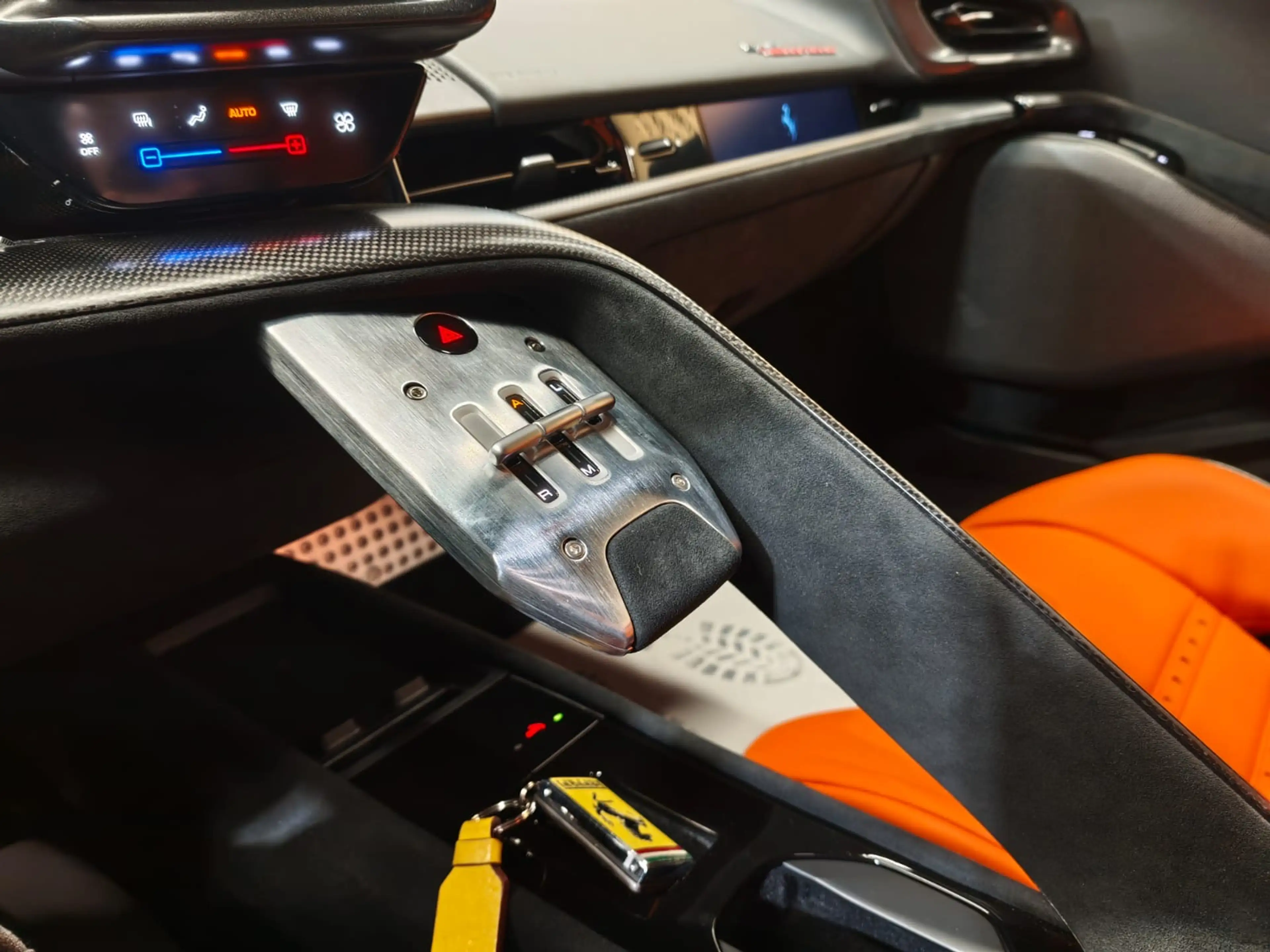 Ferrari Testarossa PHEV 4.0 TRUBO V8 F1 ** TVA DEDUCTIBLE ** BELGIUM CAR ** — photo 15